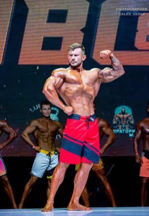 MEN‘S PHYSIQUE +179
